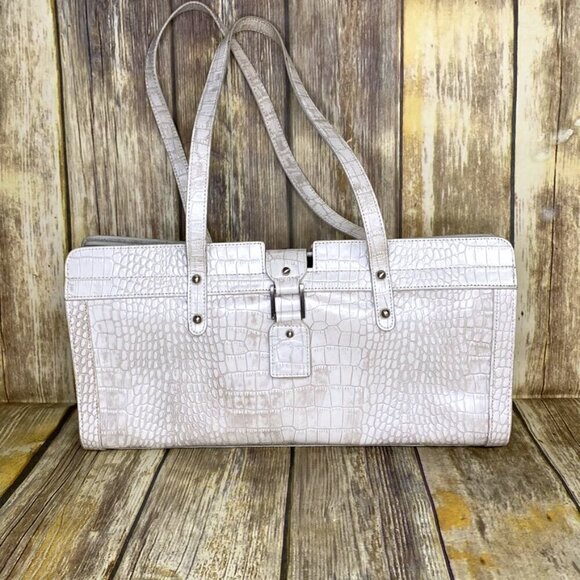 Kenneth Cole Pearl White Crocodile Pattern Leather Handbag Excellent Condition - Picture 1 of 9